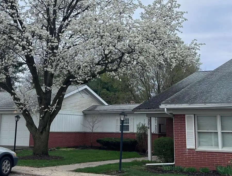 Illinois Presbyterian Home Communities - Fair Hills Apartments - Springfield IL