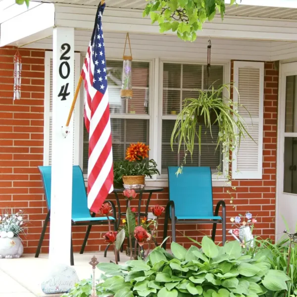 Illinois Presbyterian Home Communities - Fair Hills Apartments, lovely patio area with chairs and plants - Springfield IL